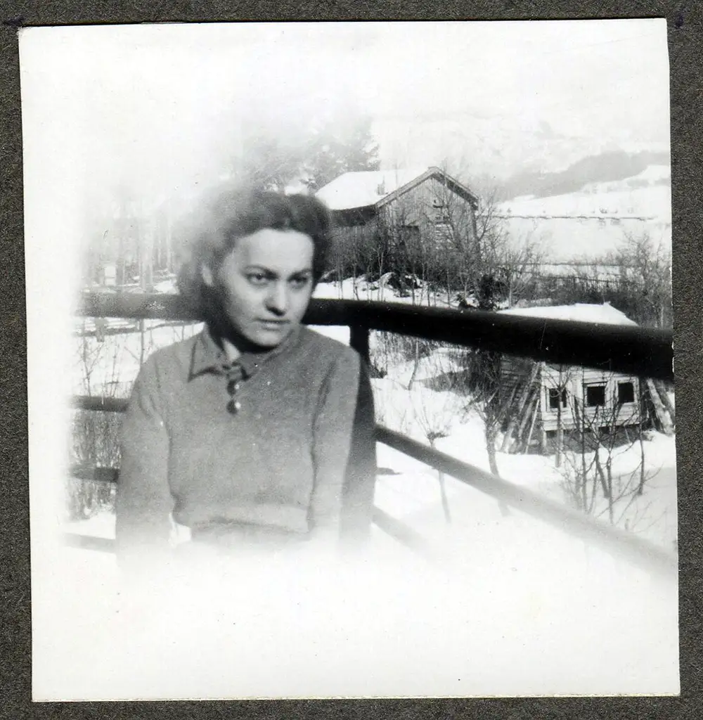 Helena Gawlowska - 010